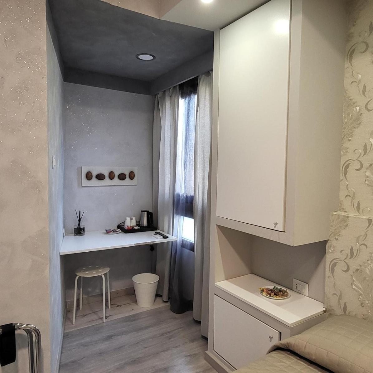 Illuvia 2 Affitta Camere Cornaredo Exterior foto