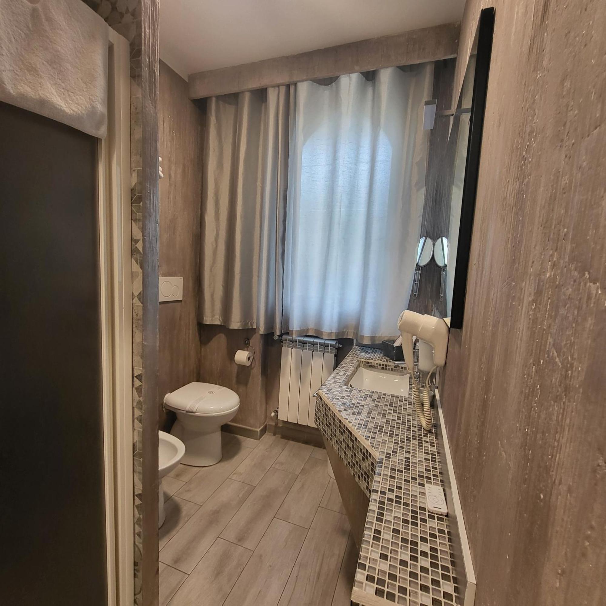 Illuvia 2 Affitta Camere Cornaredo Exterior foto